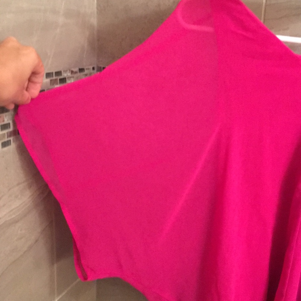 Pink Express Top - Picture 5 of 6